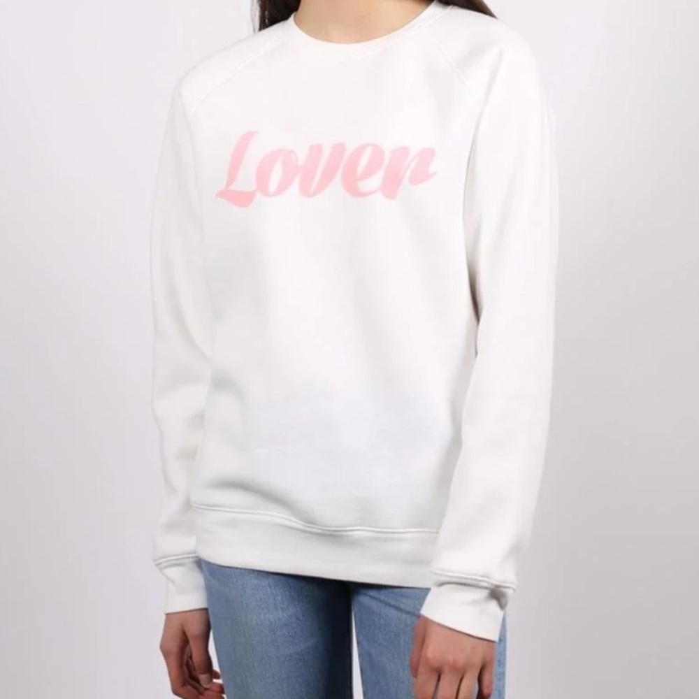 Brunette The label “Lover” sweatshirt. 💕